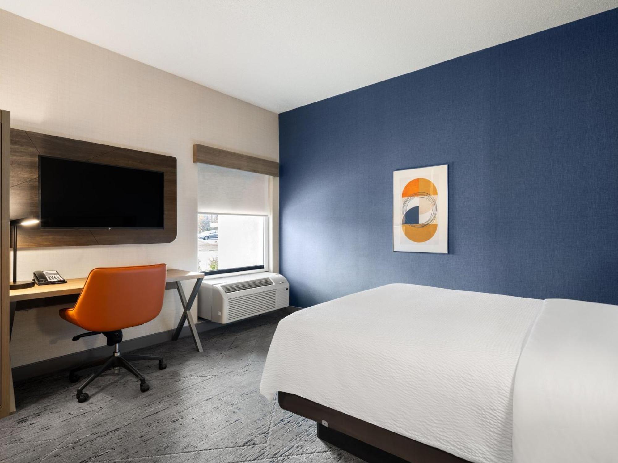 Holiday Inn Express Meadville Ngoại thất bức ảnh