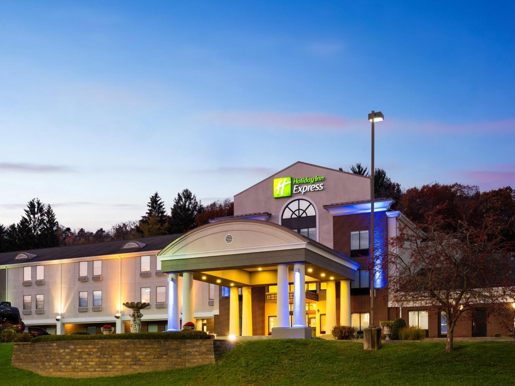 Holiday Inn Express Meadville Ngoại thất bức ảnh